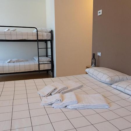 Bed and Breakfast La Stazione Trontano Екстер'єр фото